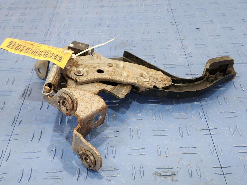2003-2009 Toyota 4Runner OEM Parking Brake Pedal Assembly Genuine 46200-35010