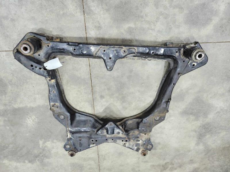 2017 Nissan Maxima Crossmember/Cradle/Undercarria