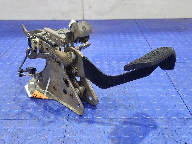 2019-2022 Toyota RAV4 Brake Pedal Assembly Genuine OEM Part 471100R110