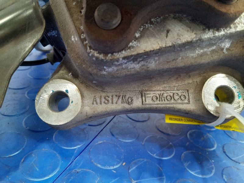 2017 Lincoln Continental Rear Knuckle/Stub Axle