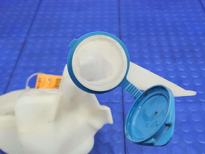 2017 Acura RDX Washer Bottle