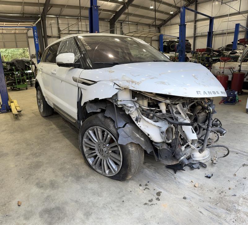 2012 Land Rover Evoque Center Pillar