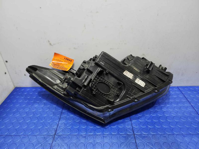 2013 Hyundai Santa Fe Headlamp Assembly
