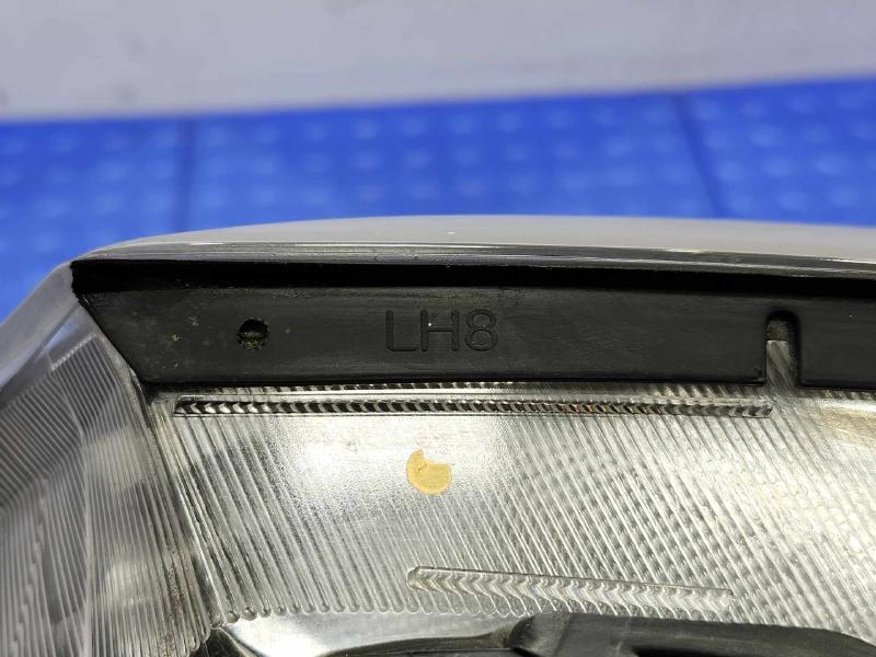 2013 Hyundai Santa Fe Headlamp Assembly