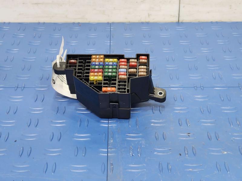 2012 Audi TT Cabin Fuse Box