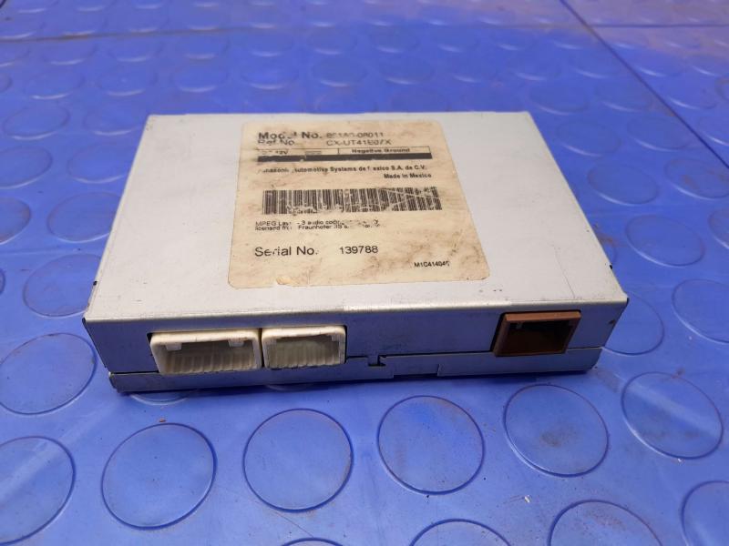 2012-2014 Toyota Sienna Multimedia Interface Module Genuine OEM 861A008011