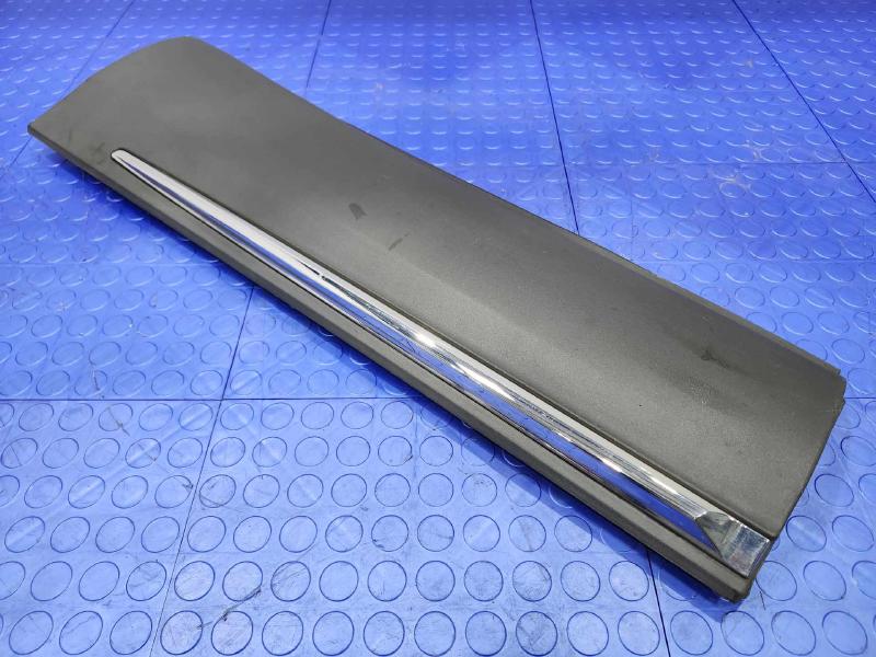2016 Lincoln MKX Rear Door Moulding