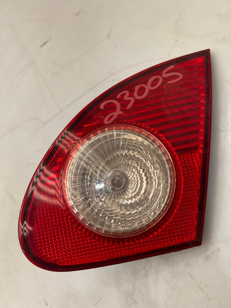 2007 Toyota Corolla Tail Light Assembly