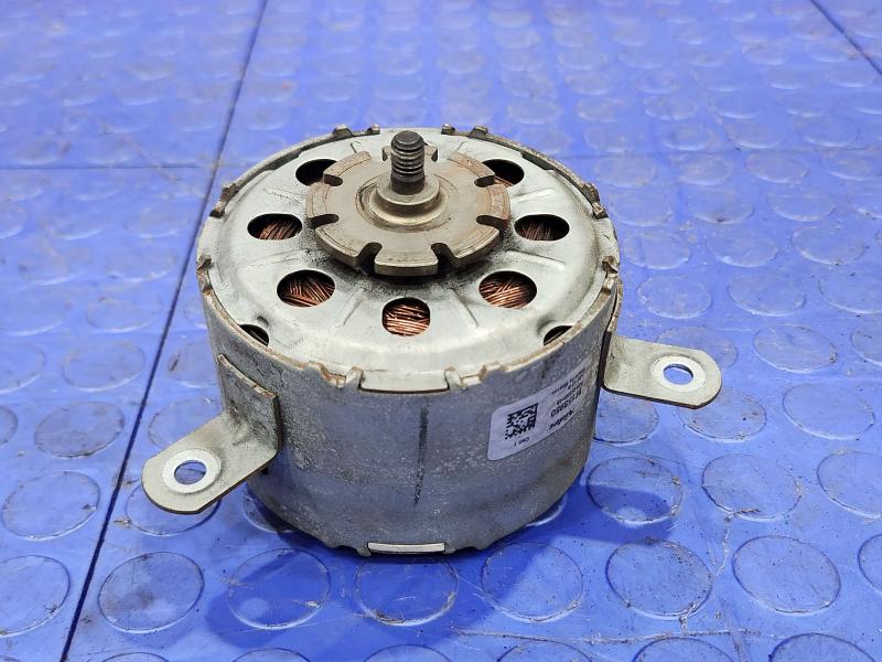 2013 Chrysler 300 Electric Cooling Motor