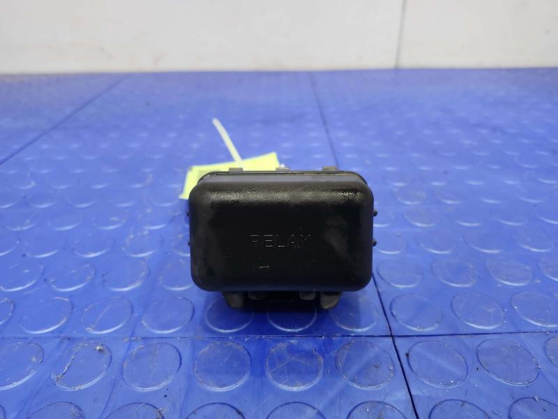 2004-2007 Lexus RX330 RX350 Engine Relay Box Genuine OEM 8260248040