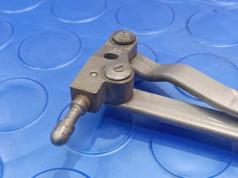 1978 Ford Granada Wiper Arm