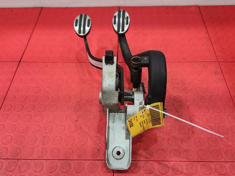 2011-2016 Mini Cooper Countryman OEM Manual Transmission Brake and Clutch Pedals