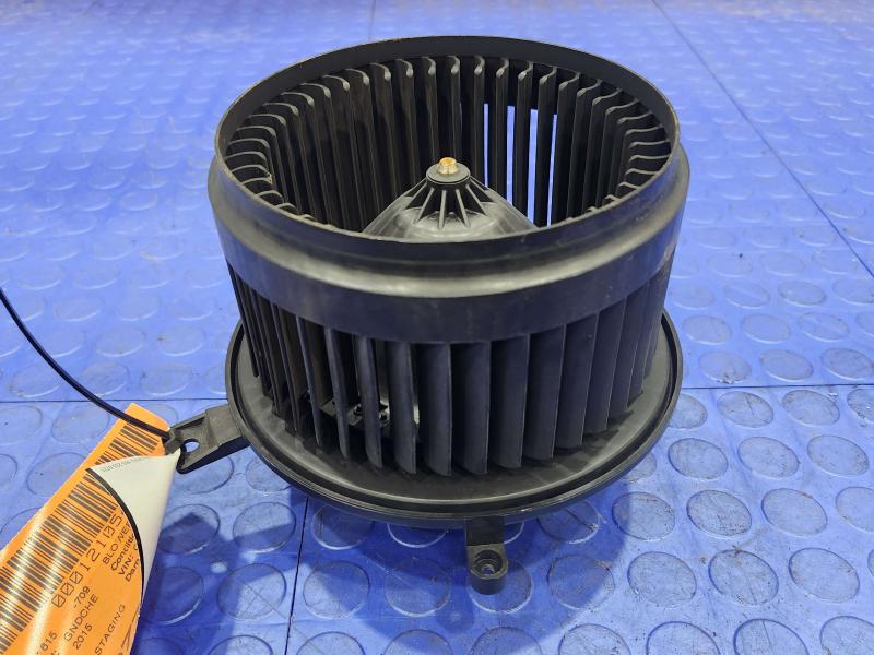 2015 Jeep Grand Cherokee Blower Motor