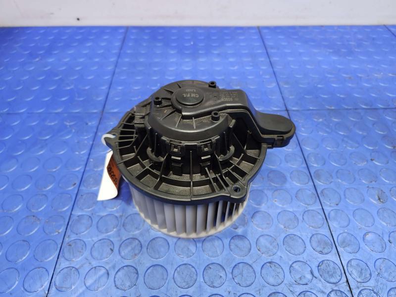 2016 Kia Sedona Blower Motor