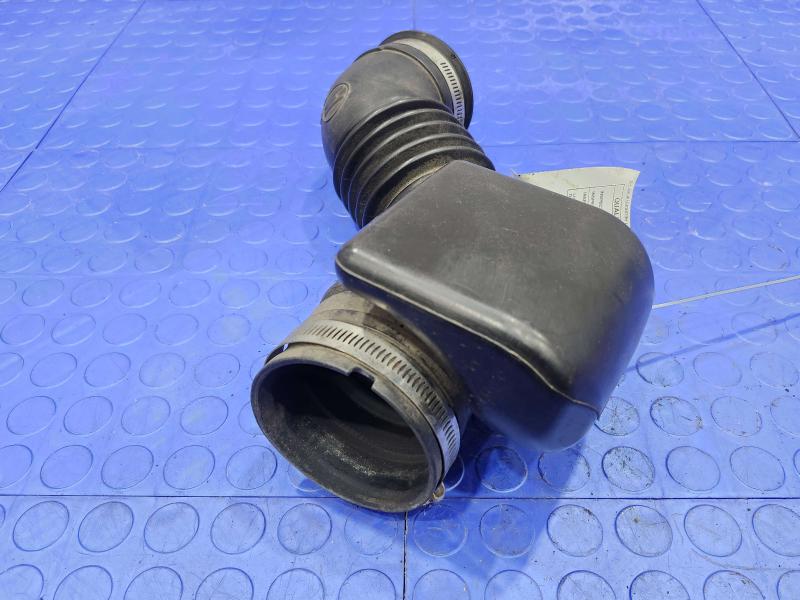2009-2010 Subaru Forester 2.5L Engine Air Intake Hose Genuine OEM 14457AA520