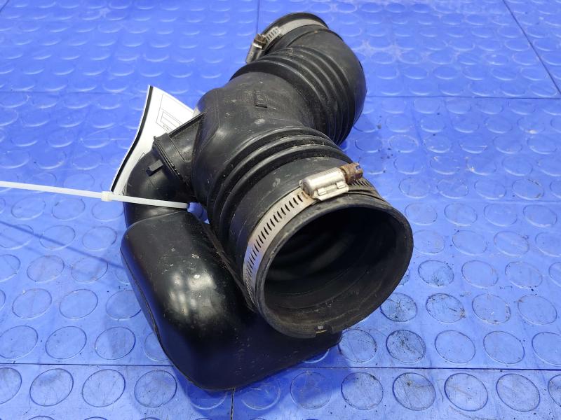 2009-2010 Subaru Forester 2.5L Engine Air Intake Hose Genuine OEM 14457AA520