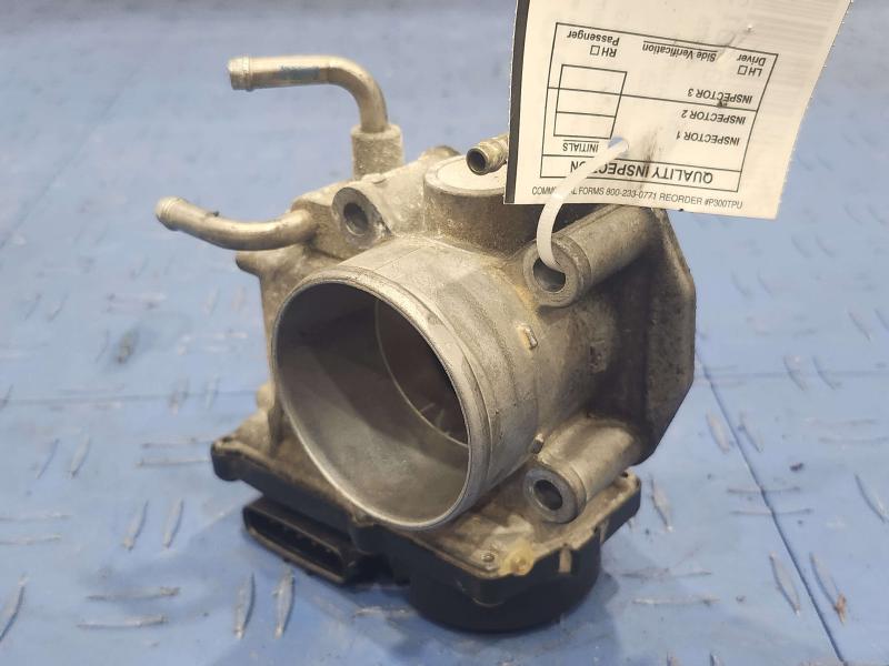 2002 Toyota Camry Throttle Body/Valve Assy
