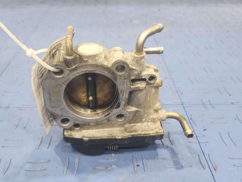2002 Toyota Camry Throttle Body/Valve Assy