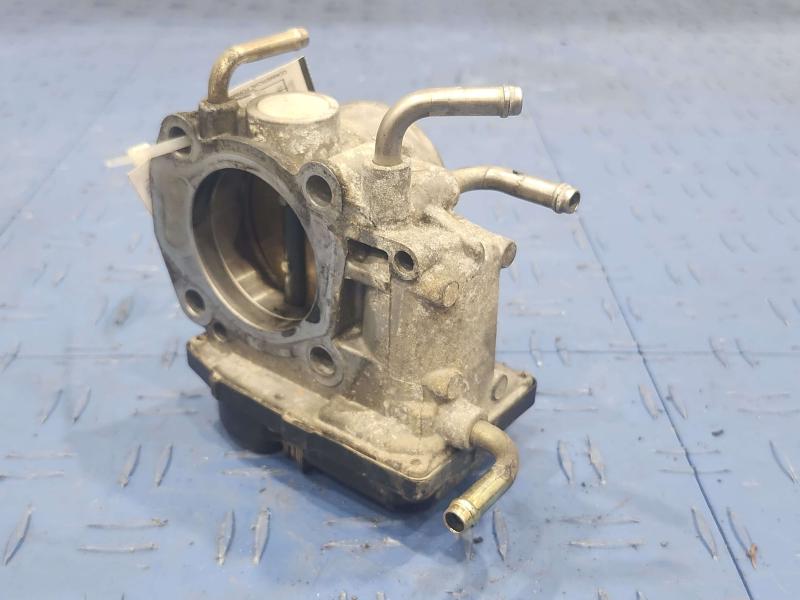 2002 Toyota Camry Throttle Body/Valve Assy