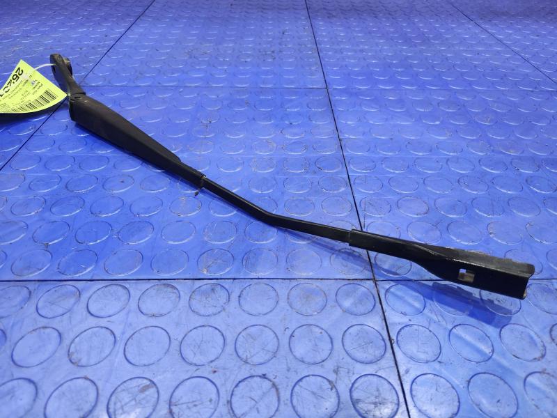 2018 Alfa Romeo Giulia Wiper Arm