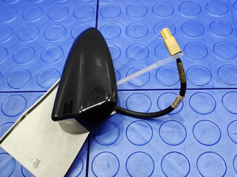2018-2020 Toyota Yaris Sedan Radio Antenna Assembly Black 41W OEM 86300-WB007