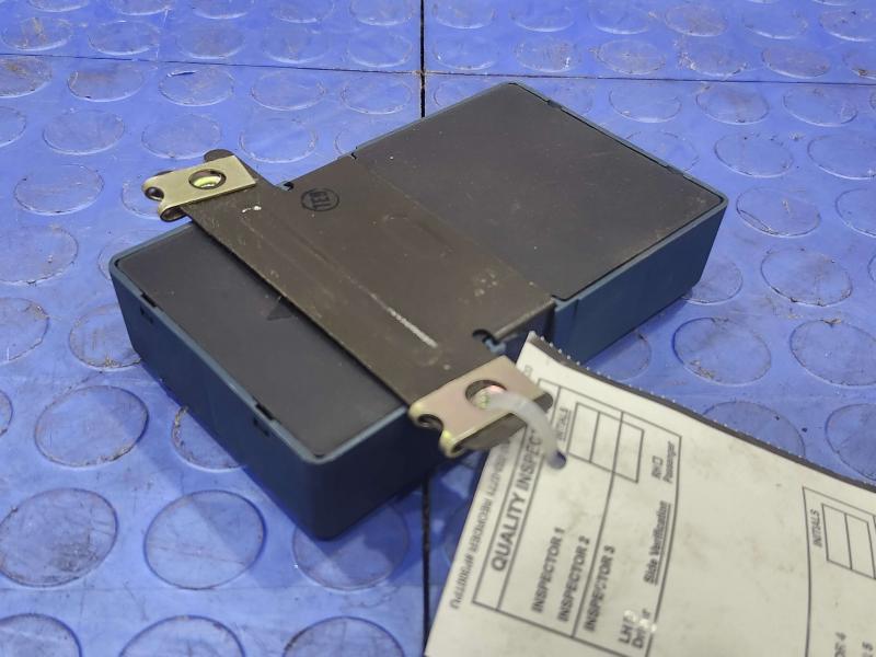 1992 Isuzu NPR Chassis Brain Box
