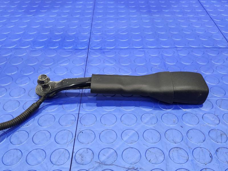 2009 Subaru Forester Front Seat Belt