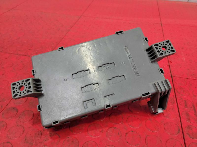 2016 Acura MDX Cabin Fuse Box