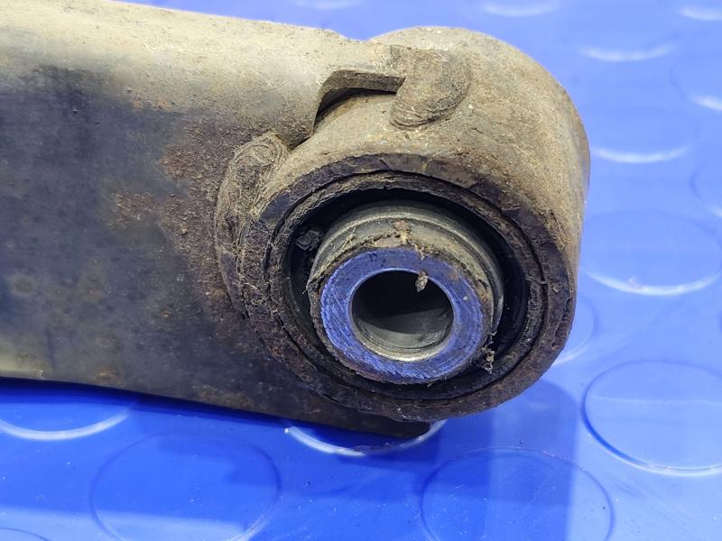 2012 Subaru Legacy Lower Control Arm Rr