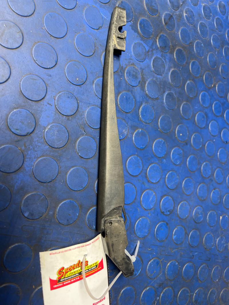 2003 - 2008 Honda Pilot Rear Wiper Arm OEM 76720S9VA01