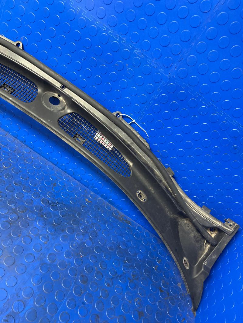1997 - 2004 Jaguar XK8 Cowl Grille Assembly Genuine OEM