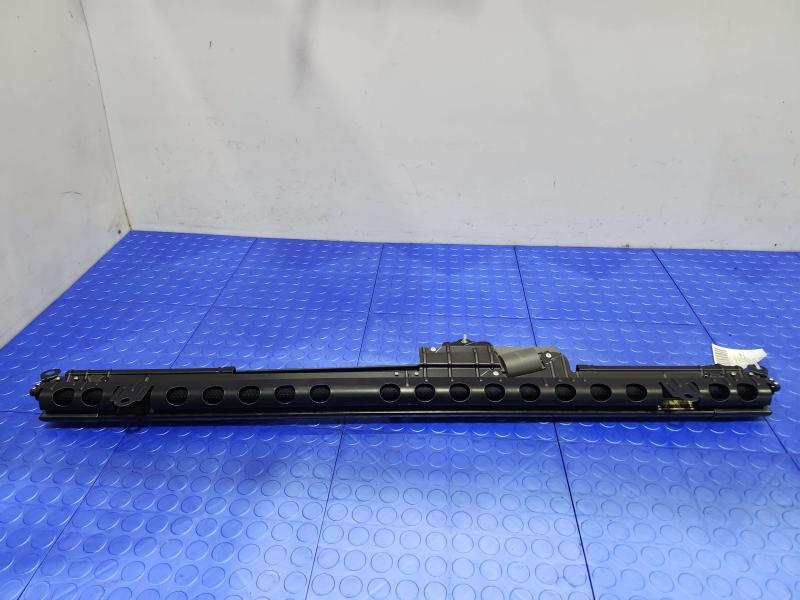 2008 Lexus LS 460 Window Shade