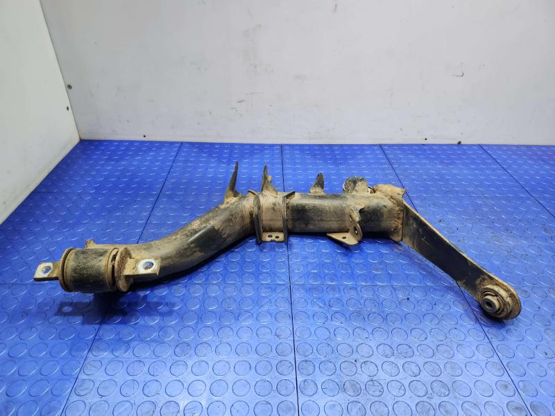 2010 Honda CR-V Lower Control Arm Rr