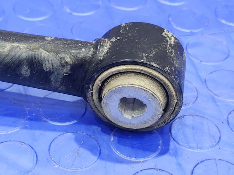 2020 Jeep Renegade Lower Control Arm Rr