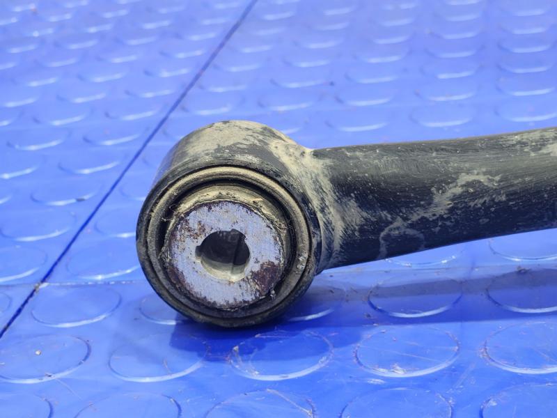 2020 Jeep Renegade Lower Control Arm Rr