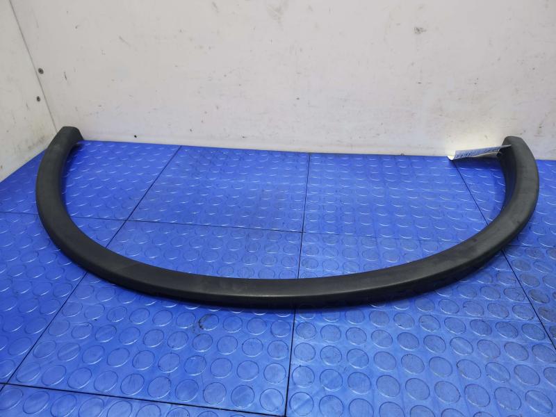 2014 Dodge Durango Wheel Opening Moulding