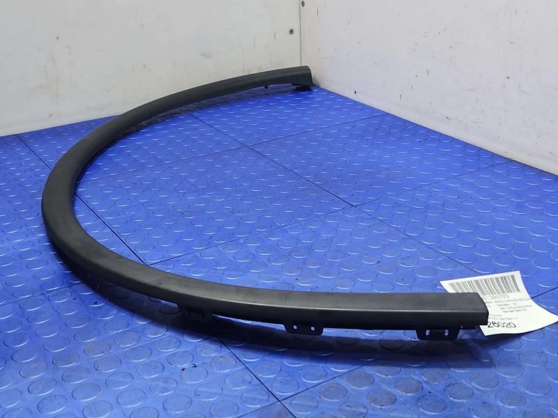 2014 Dodge Durango Wheel Opening Moulding