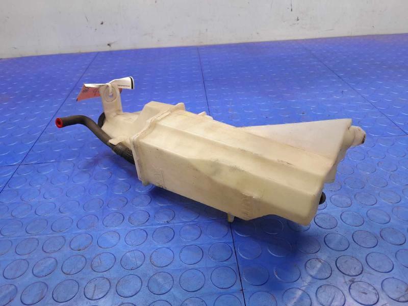2014 Nissan Versa Coolant Recovery Bottle