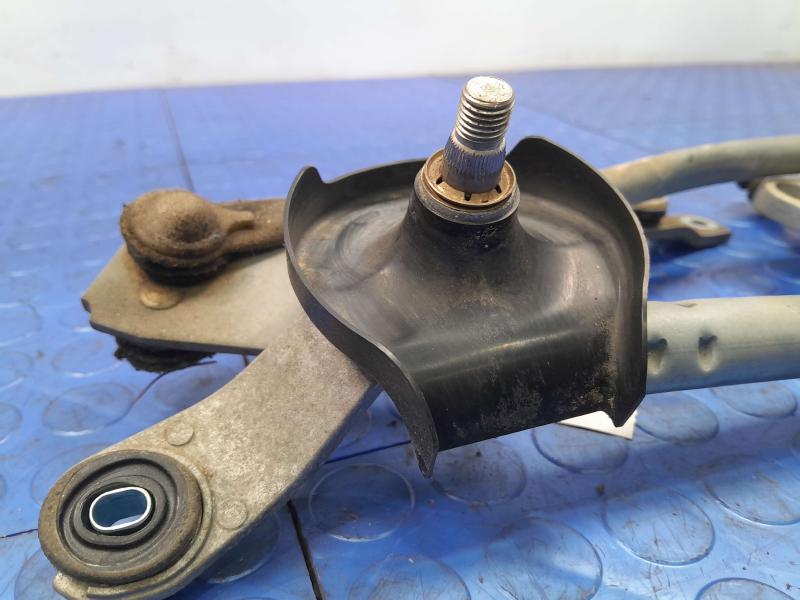 2014-2019 Toyota Corolla Sedan Windshield Wiper Linkage Transmission OEM 8515002310