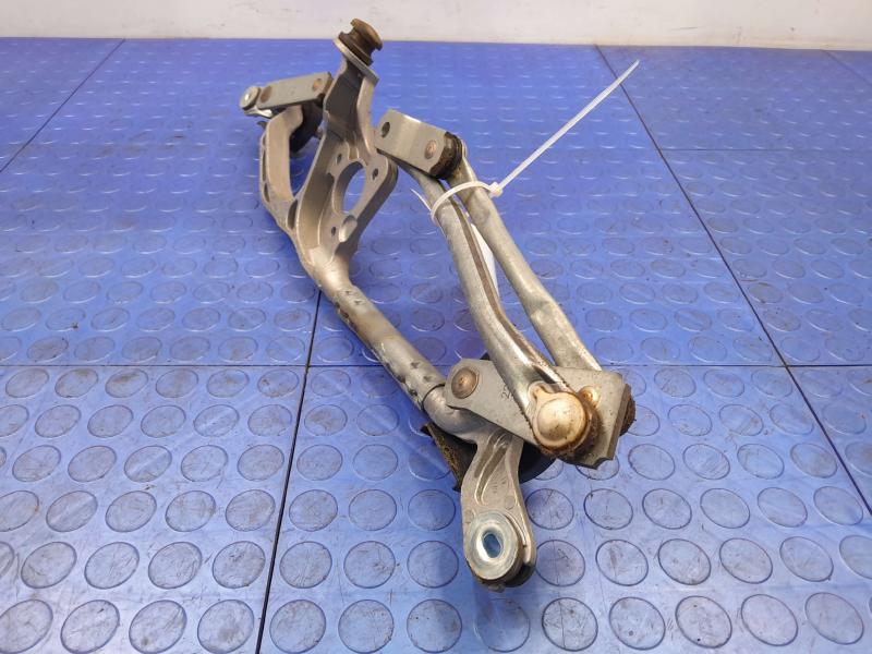 2014-2019 Toyota Corolla Sedan Windshield Wiper Linkage Transmission OEM 8515002310