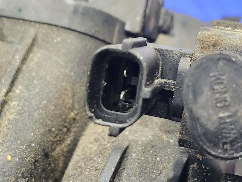 2011 Kia Sorento Intake Manifold