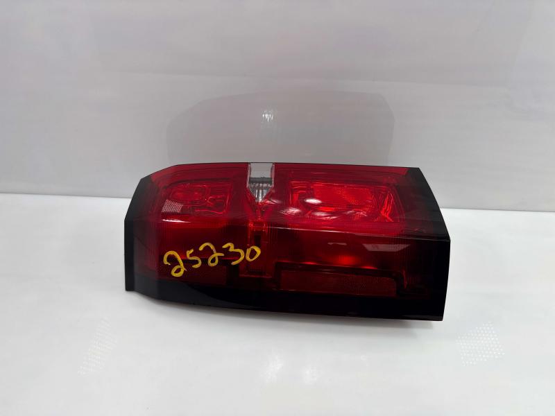 2015 Chevrolet Tahoe Tail Light Assembly