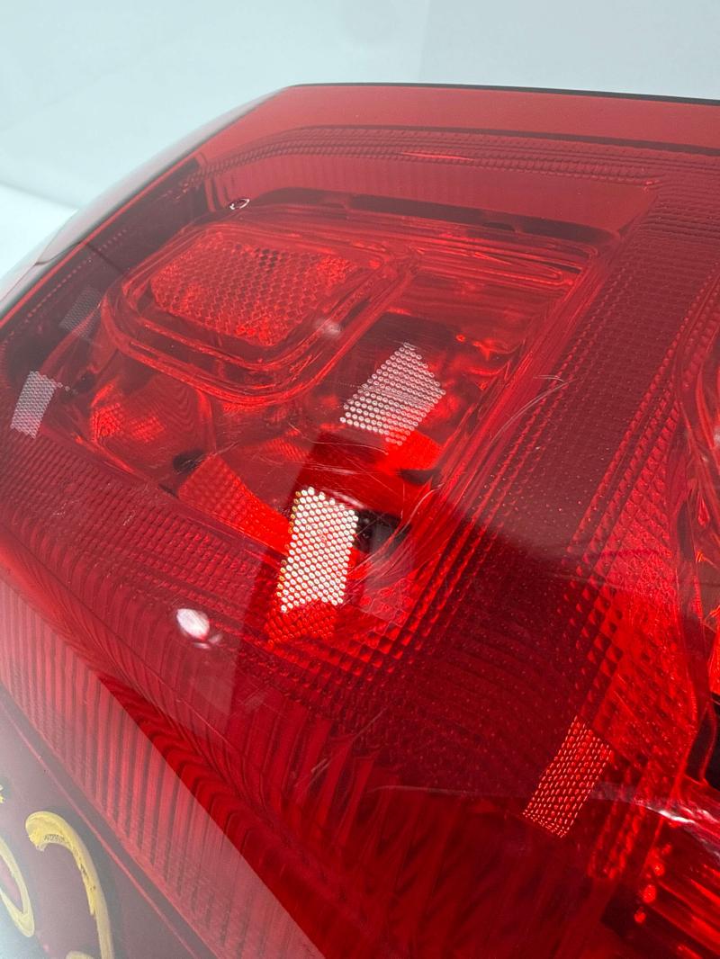 2015 Chevrolet Tahoe Tail Light Assembly