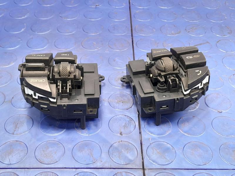 2014-2016 Acura MDX Steering Wheel Cruise Radio Control Switches OEM 35880TZ5A01