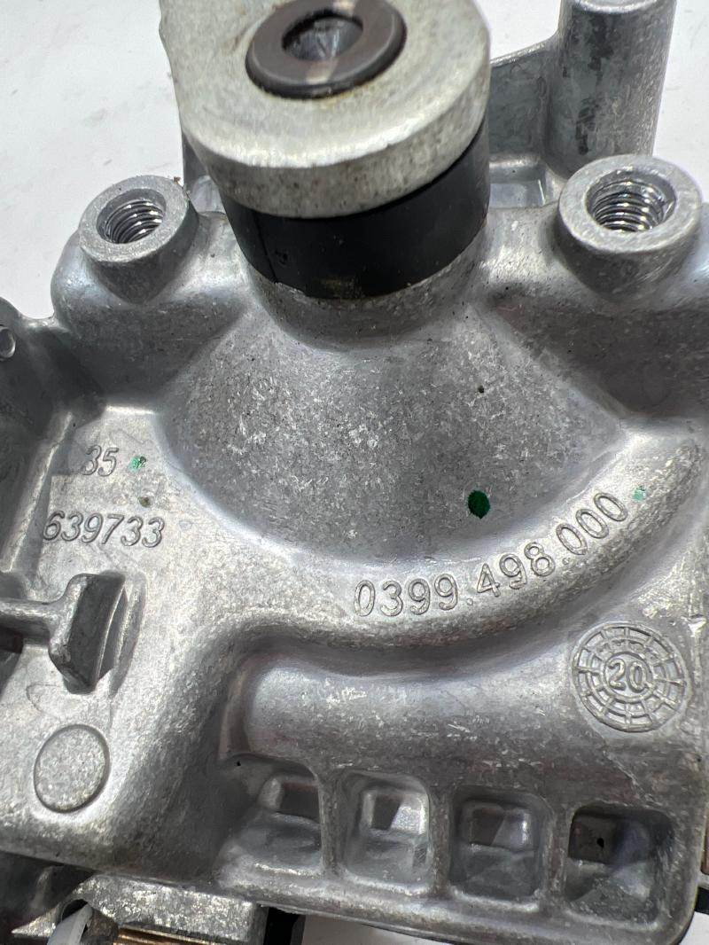 2021 Ford EcoSport Wiper Motor Front