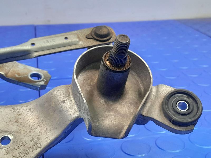 2016-2020 Kia Optima Windshield Wiper Linkage Transmission OEM 98120D4000