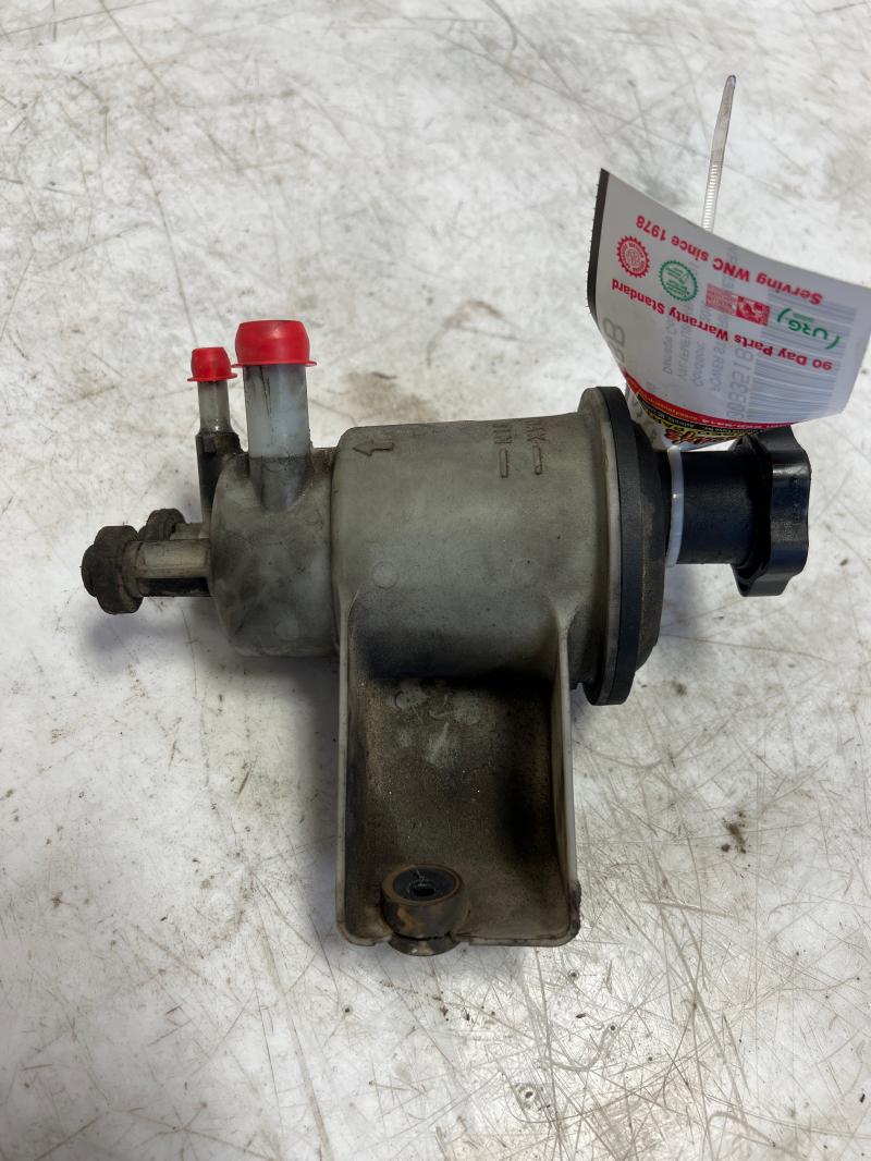 2003 - 2006 Ford Expedition Power Steering Reservoir OEM 5L3Z-3A697-AA