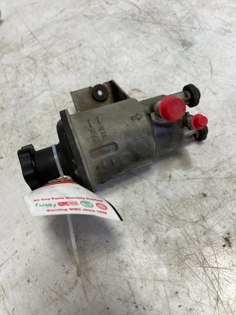 2003 - 2006 Ford Expedition Power Steering Reservoir OEM 5L3Z-3A697-AA