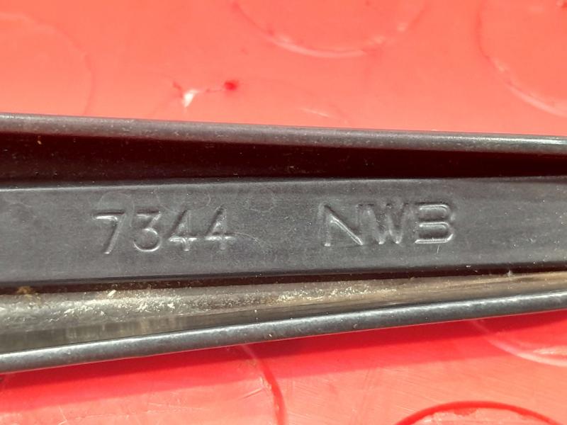 2008 Lexus GS 350 Wiper Arm
