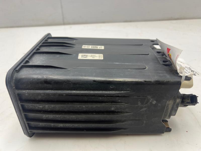 2009 - 2014 Ford F150 Fuel Vapor Charcoal Canister Genuine OEM 9L3Z9D653C